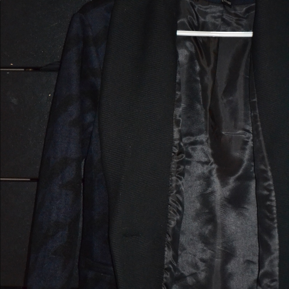Forever 21 Blazer.